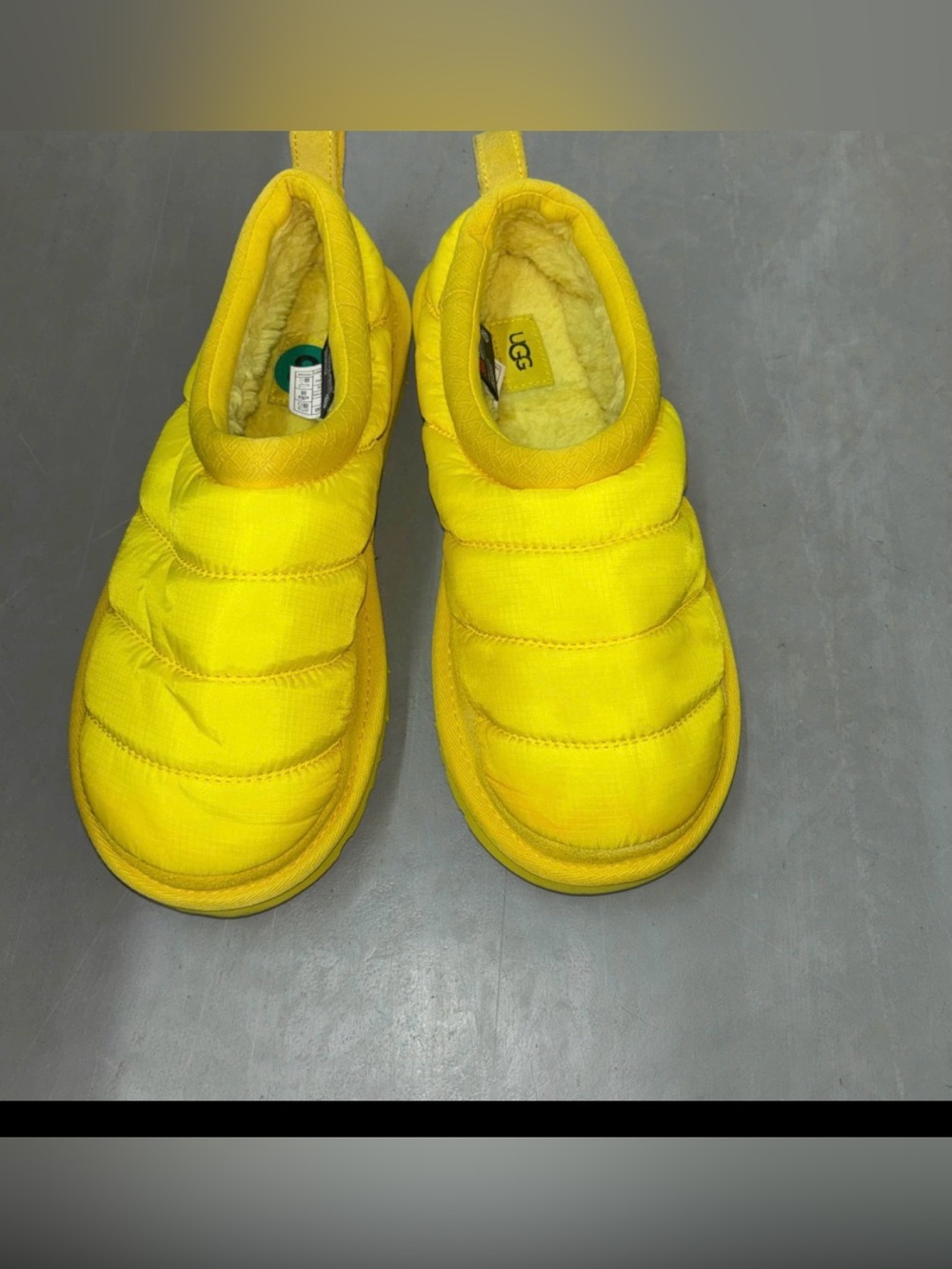 UGG Tasman LTA Canary Yellow Polyester Puff Slippers Shoes Size 8 LIKE NEW